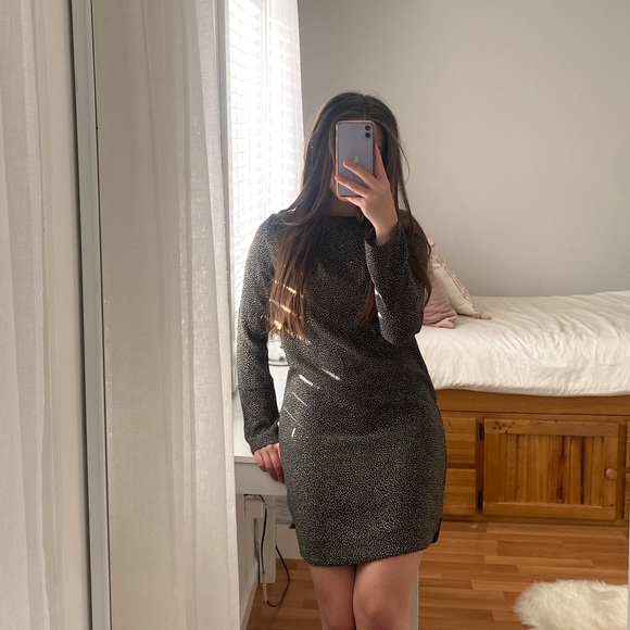 Mini Dress - Picture 2 of 4